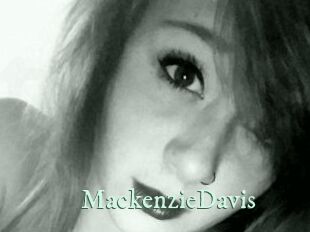 Mackenzie_Davis