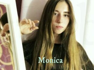 Monica_