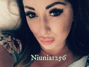 Niunia1256