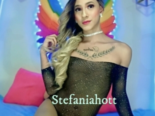 Stefaniahott