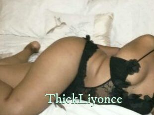 Thick_Liyonce Top Blog X