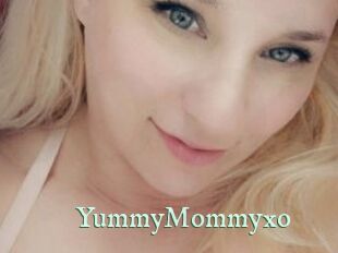 YummyMommyxo